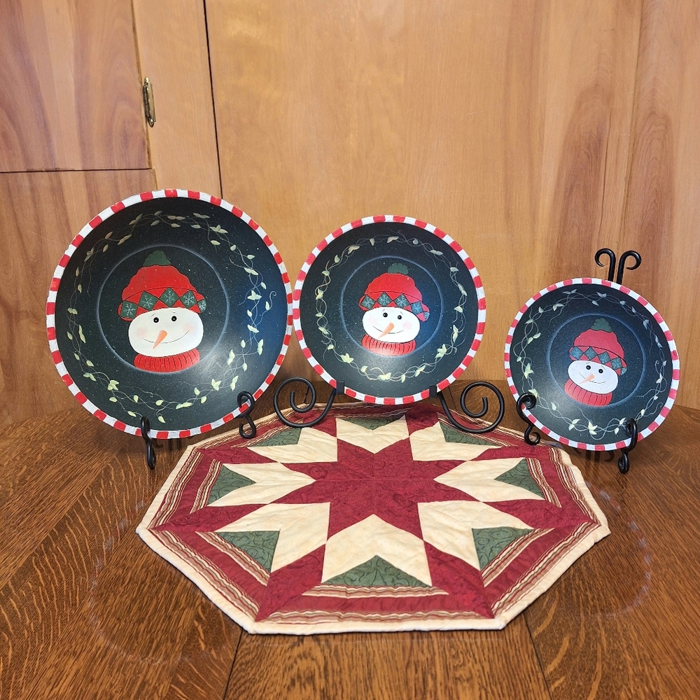 Oxford Elite 2002 Hand Made & Hand Painted Wooden Snowman Bowl Set of 3
